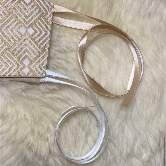 ❤️Womens Formal Gold Mask❤️ - Picture 3 of 7